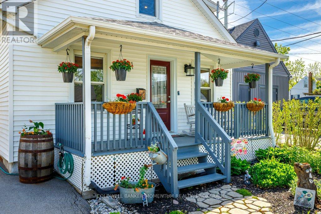 61 ROSEDALE AVENUE - 2