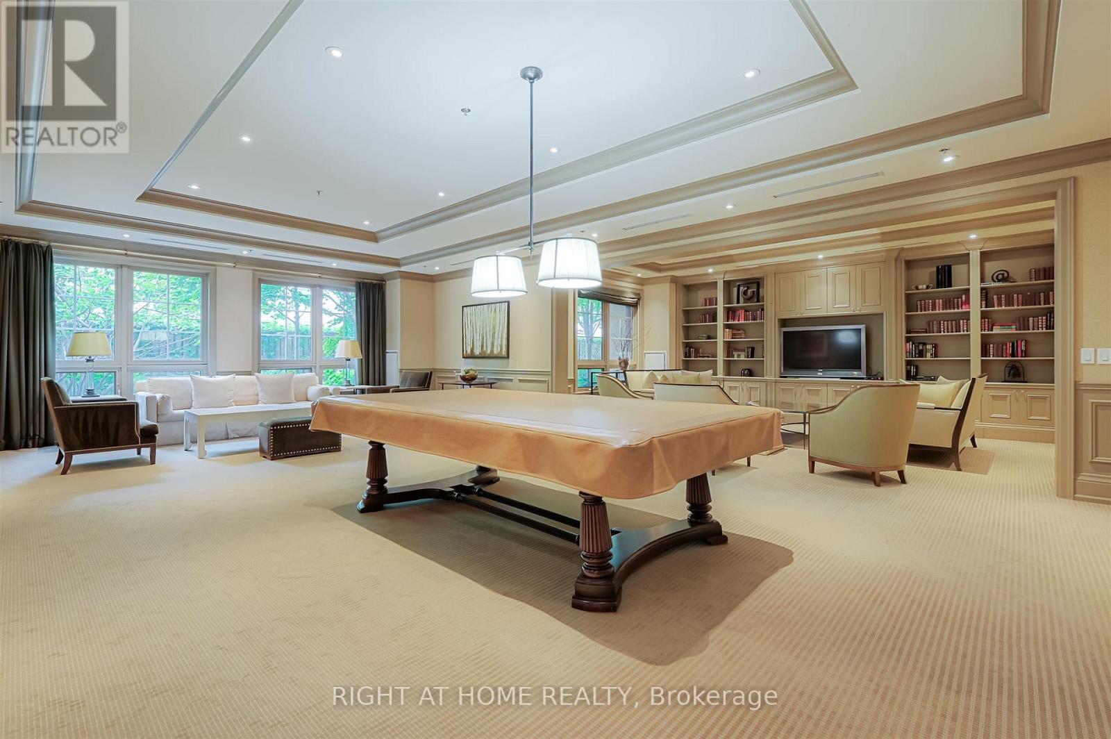 #306 20 BURKEBROOK PLACE - 27
