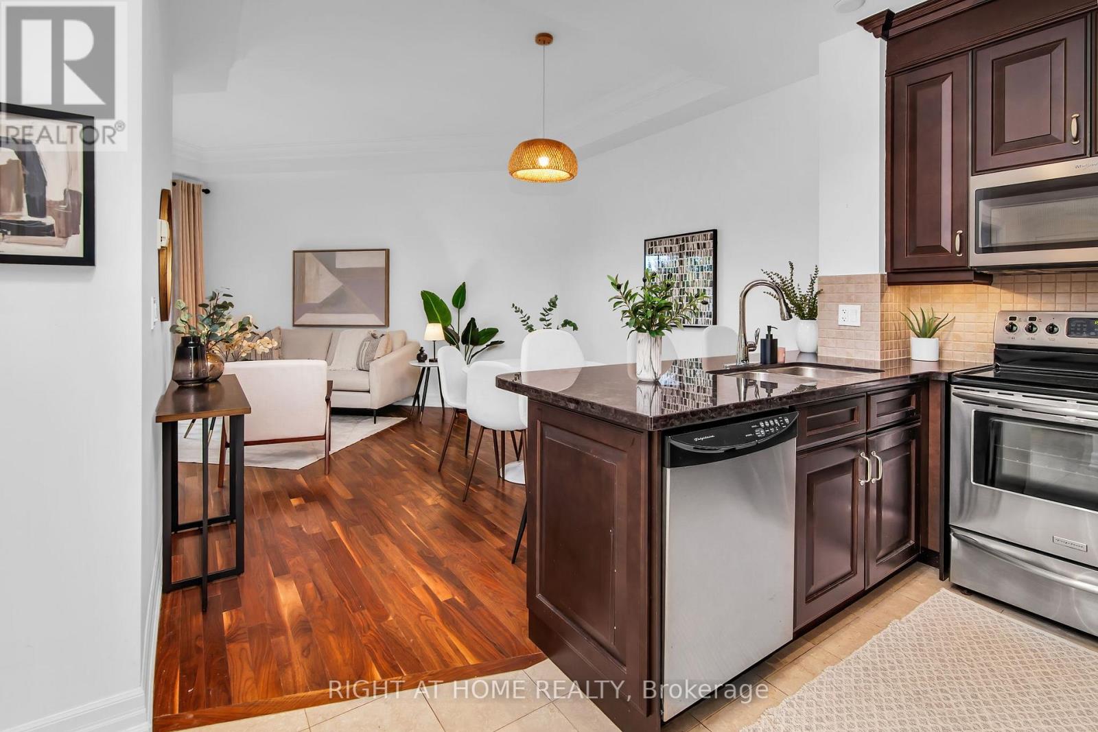 #306 20 BURKEBROOK PLACE - 6