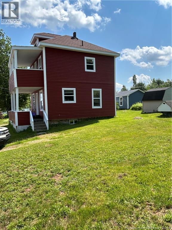 453 Lavallee - 3