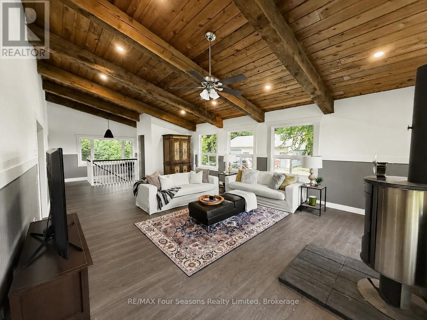 7363 SIDEROAD 33 34 ROAD - 7