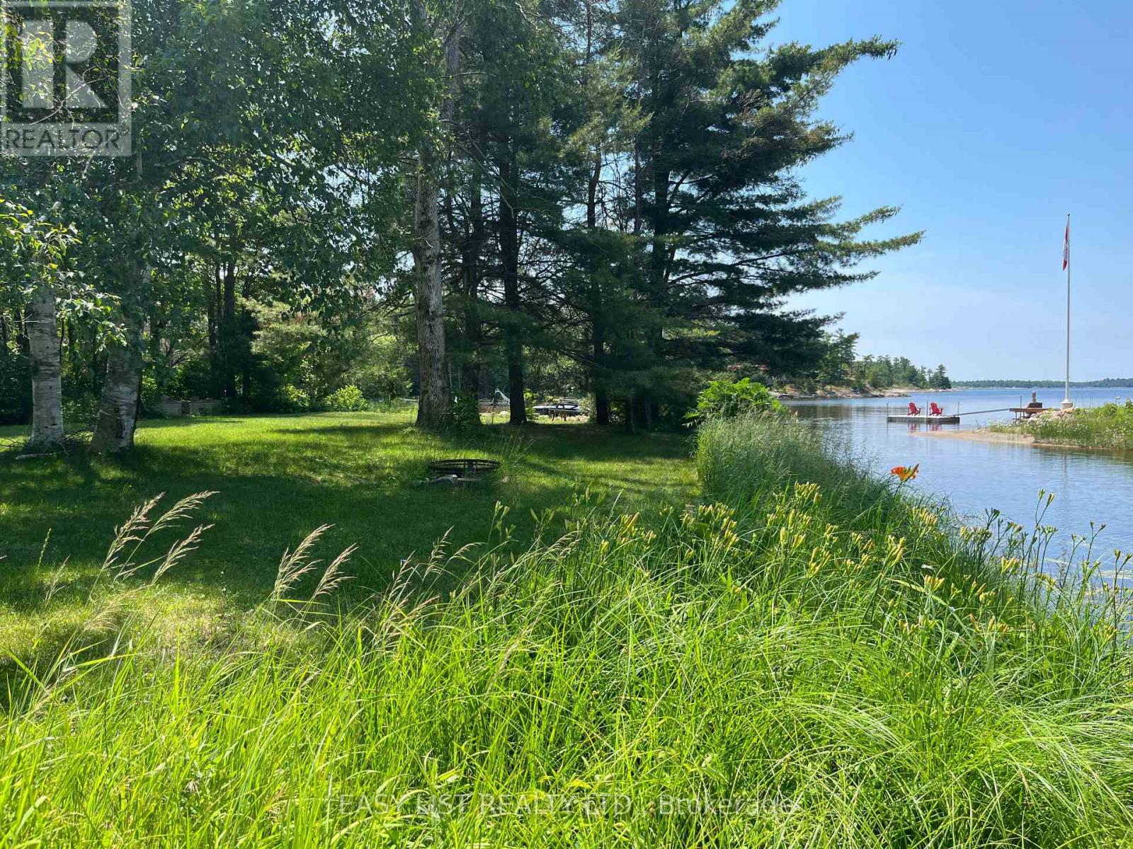 16 LEASIDE DRIVE - 38