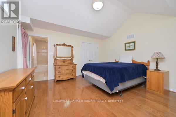 #30 43 BRIAR GATE - 13