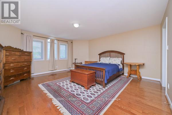 #30 43 BRIAR GATE - 17