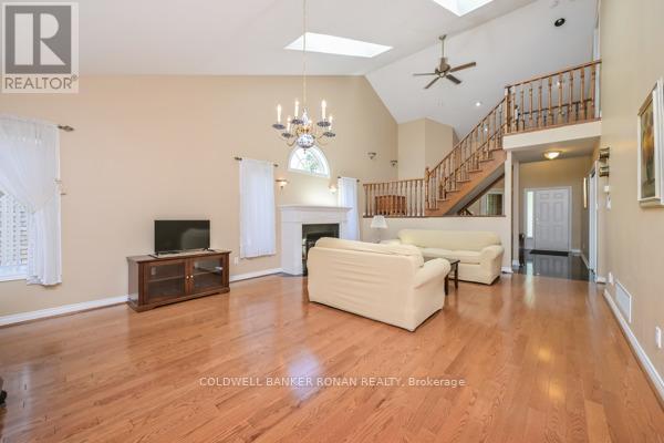 #30 43 BRIAR GATE - 5