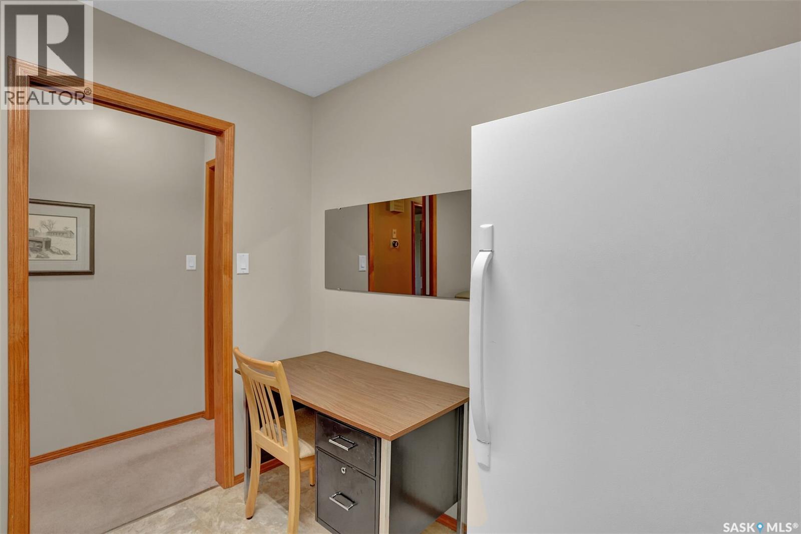 3324 Buckingham DRIVE E — photo 17