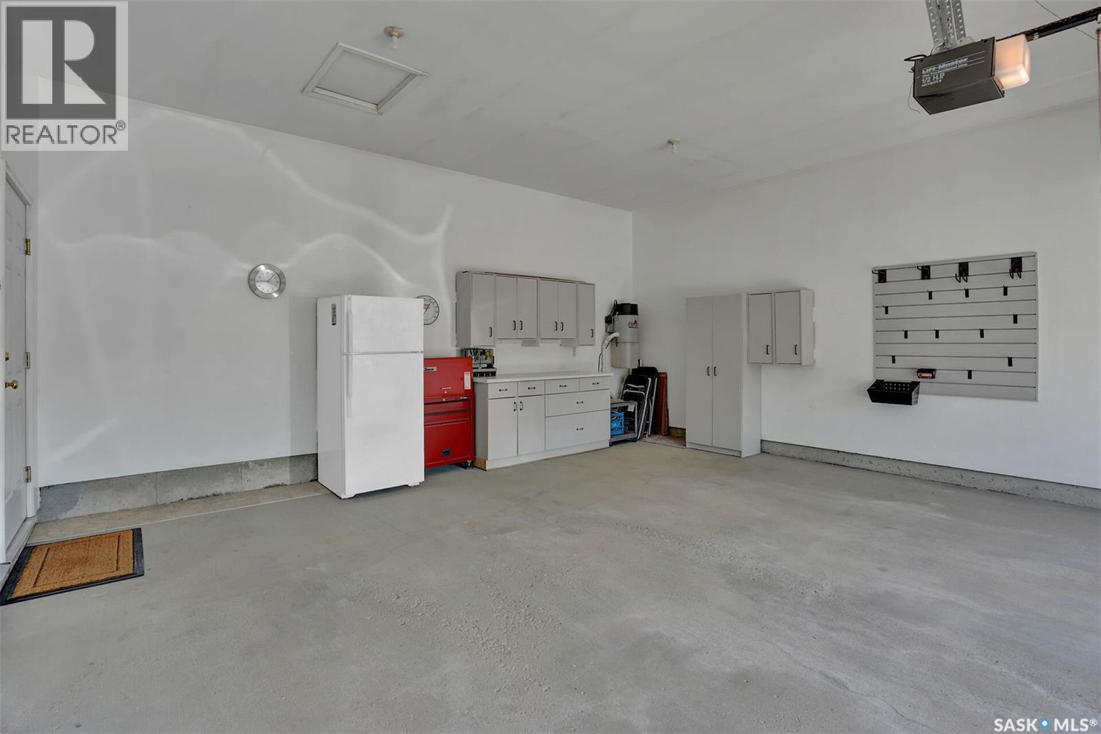 3324 Buckingham DRIVE E — photo 33
