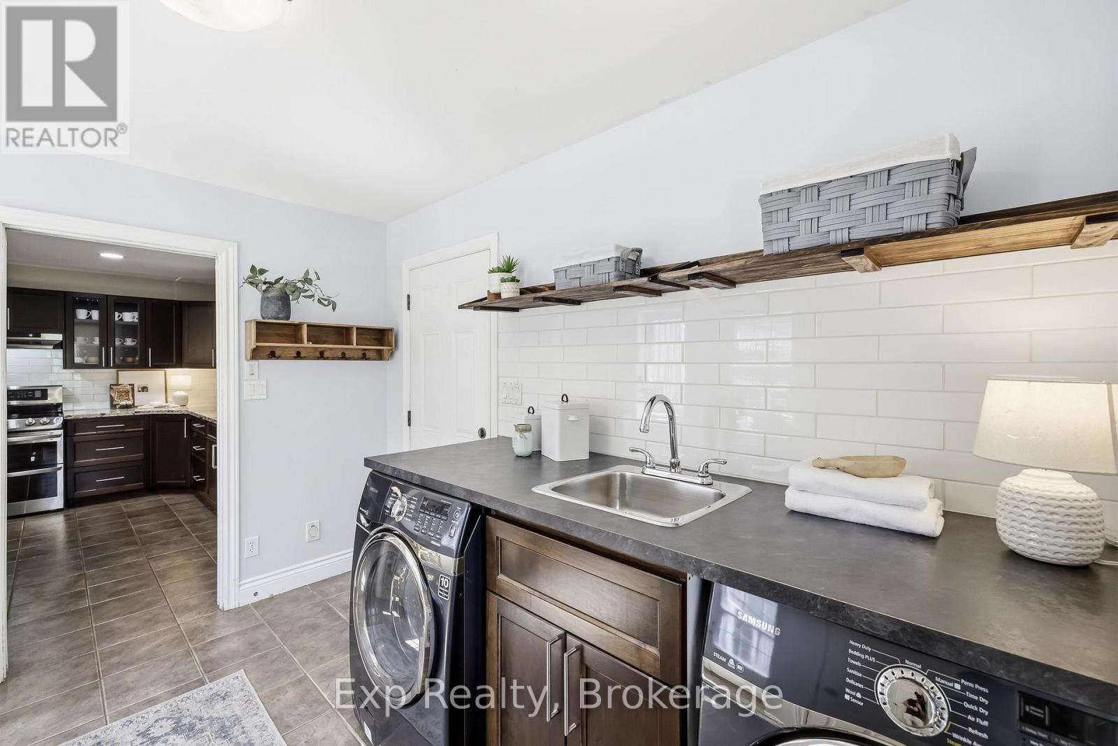 897 DINGMAN ROAD - 19