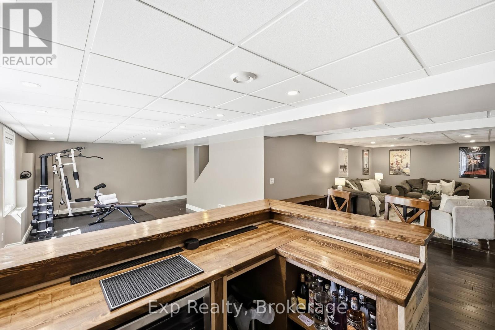 897 DINGMAN ROAD - 35