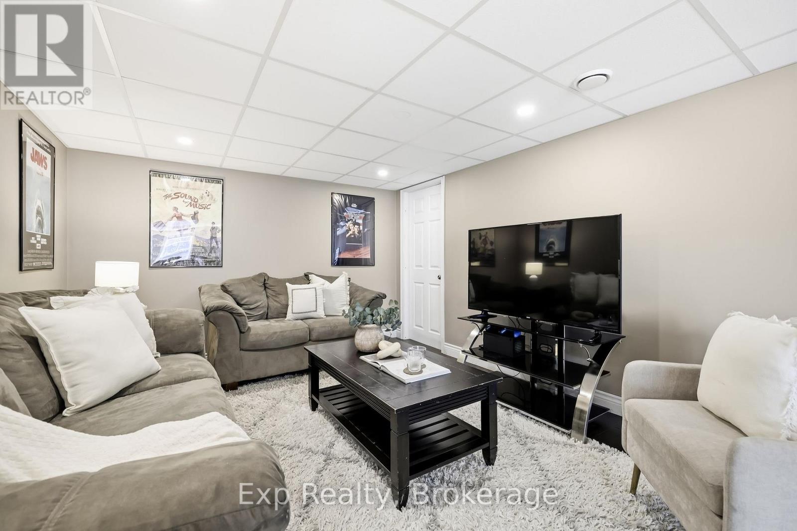 897 DINGMAN ROAD - 37