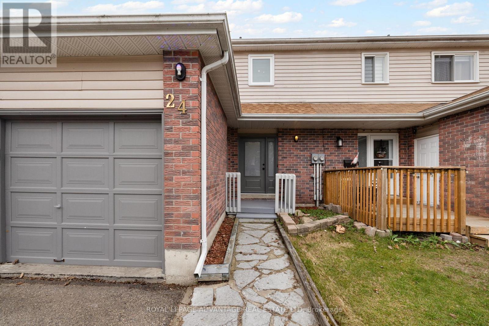 24 GARDEN AVENUE - 2