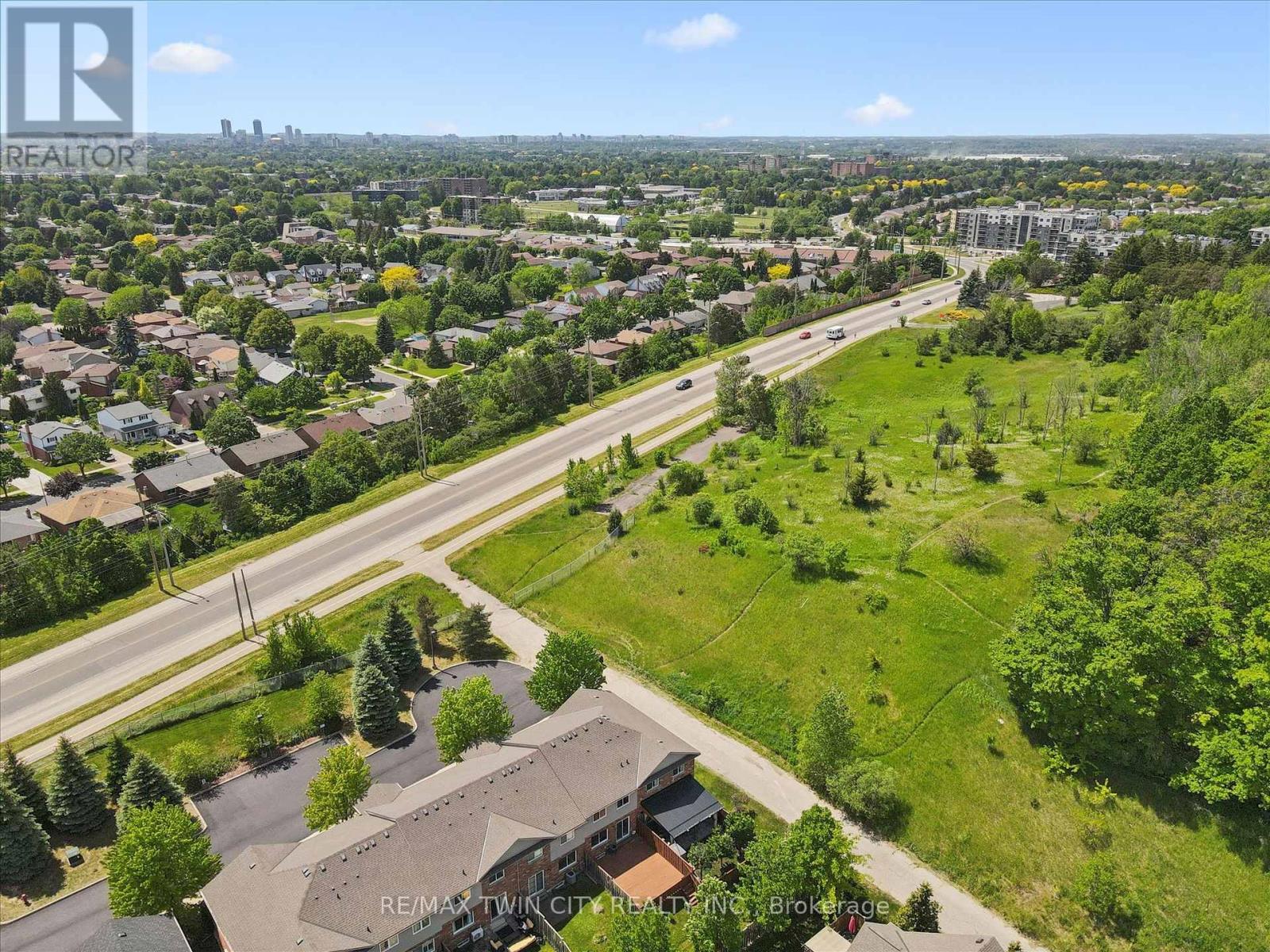 #27 30 BRYAN COURT - 27