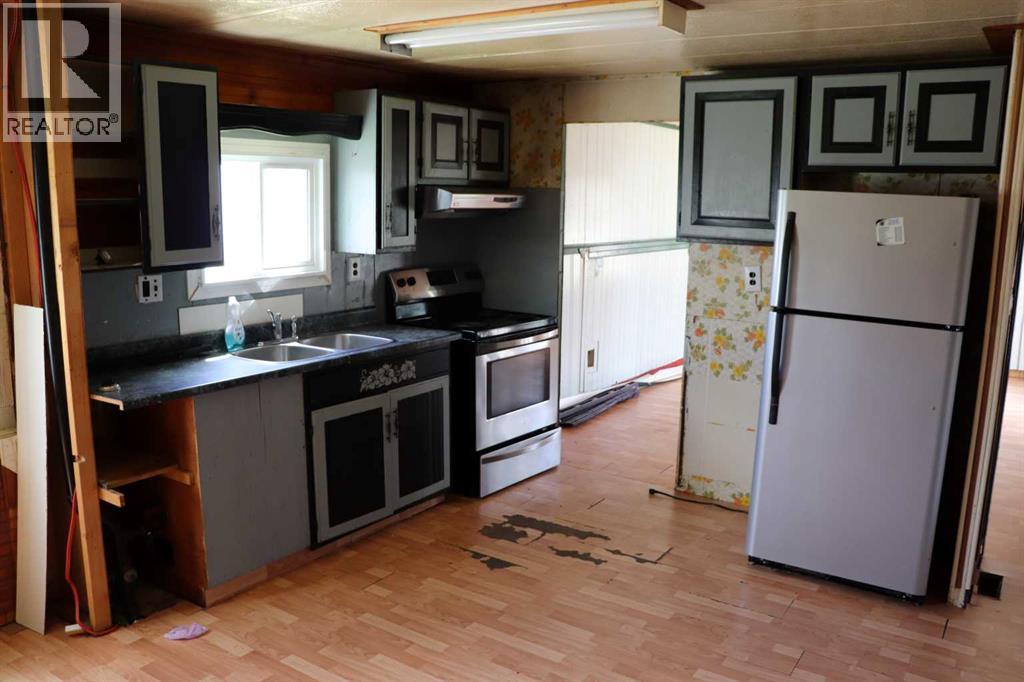 809 52 Street - 5