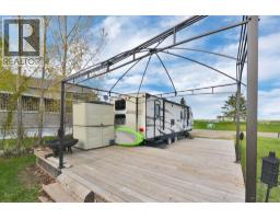 5007, 25054 South Pine Lake Road, Rural Red Deer County, AB T0M1R0 Photo 6