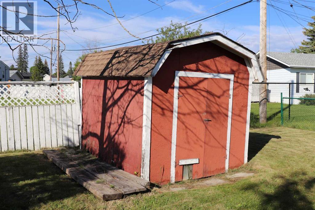 809 52 Street - 20