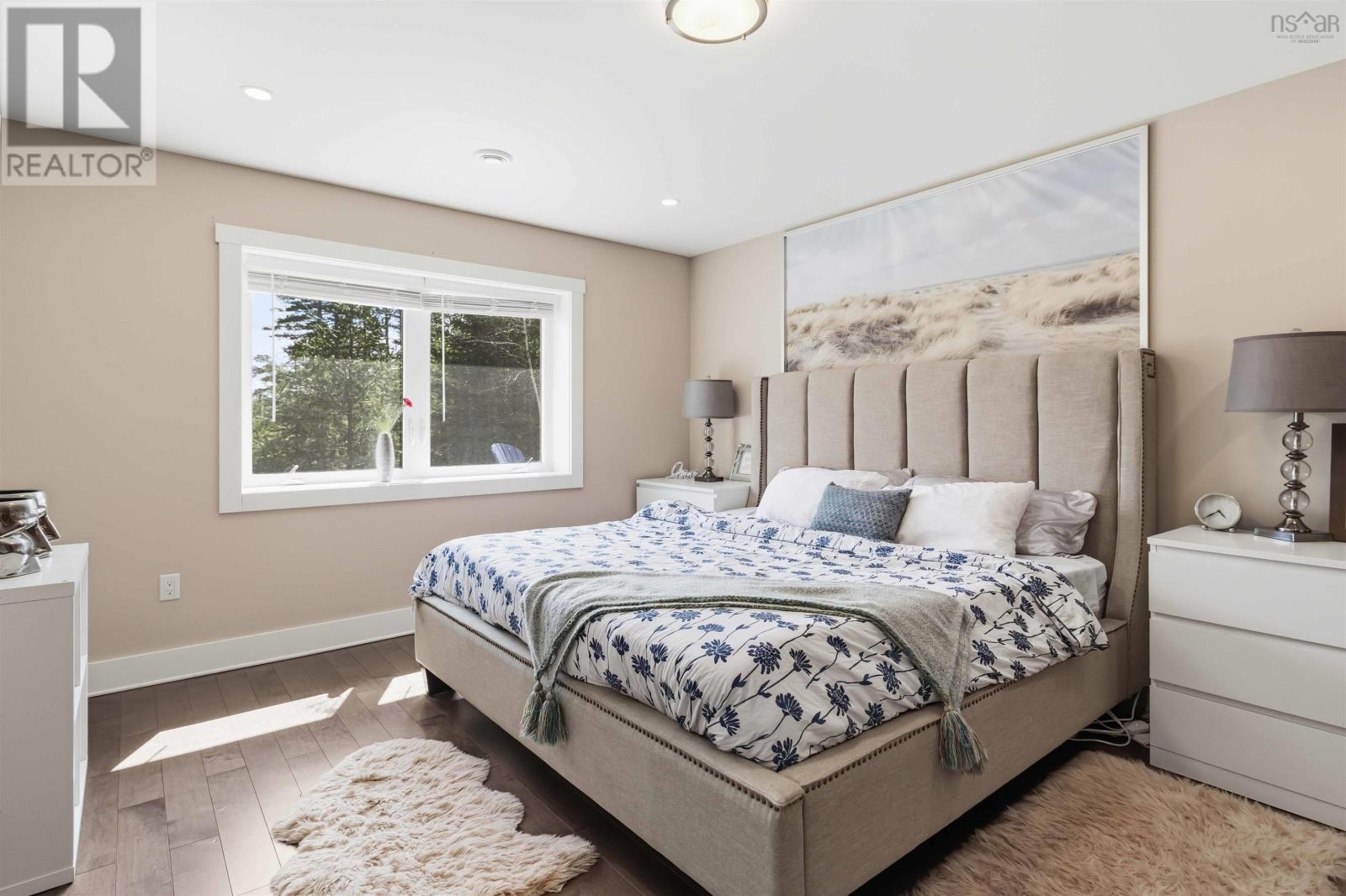 60 Danica Drive - 28