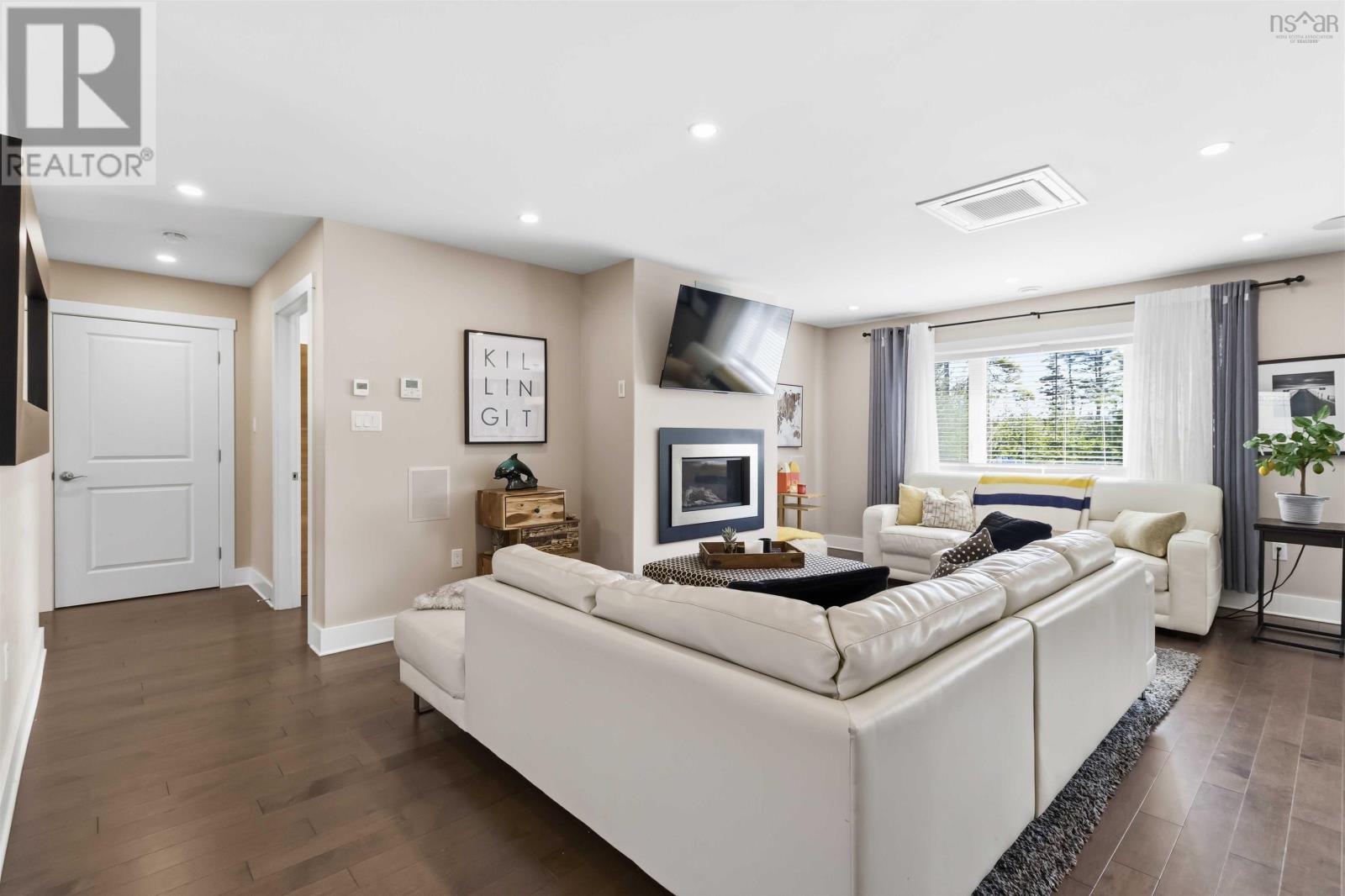 60 Danica Drive - 10