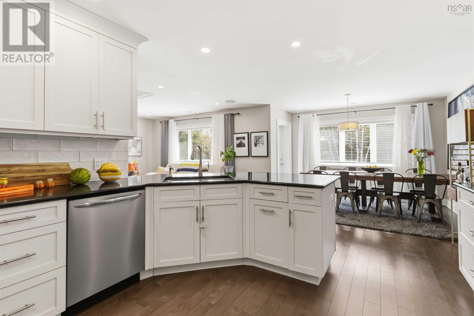 60 Danica Drive - 25
