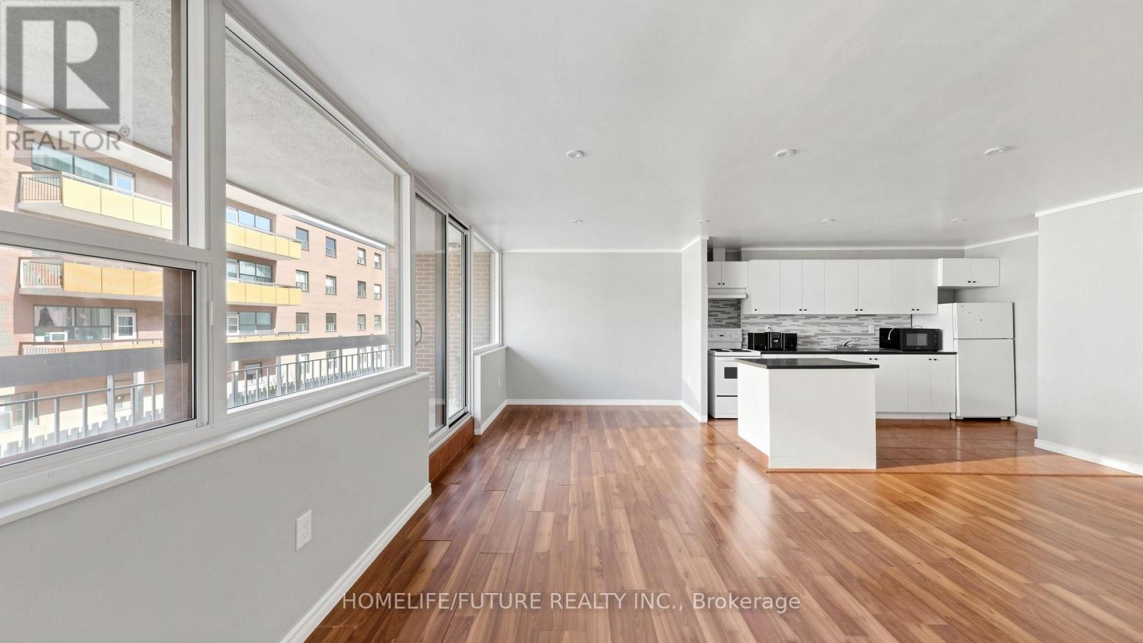 #204 4060 LAWRENCE AVENUE E - 13