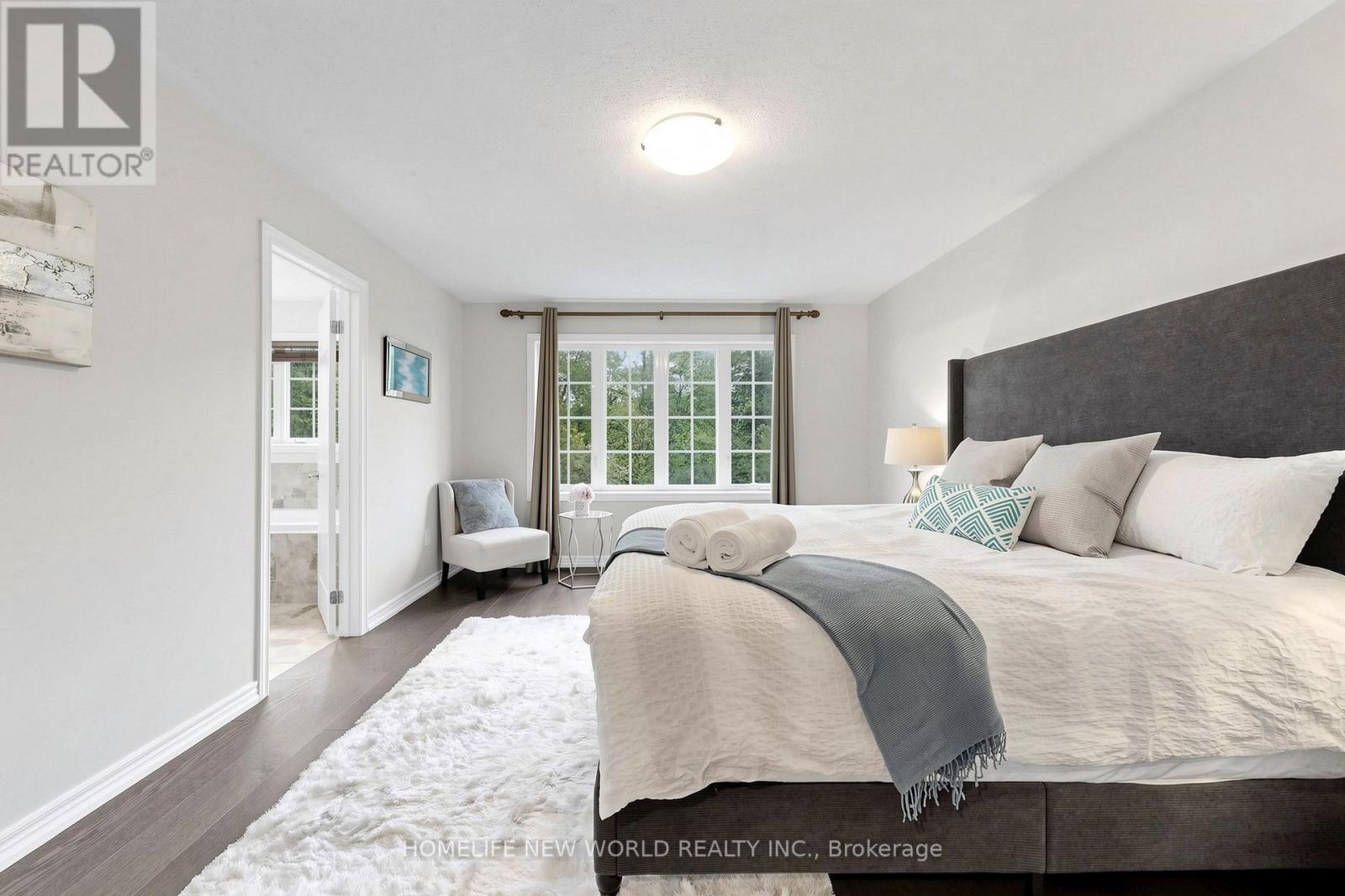 208 HUNTING RIDGES DRIVE - Image 13