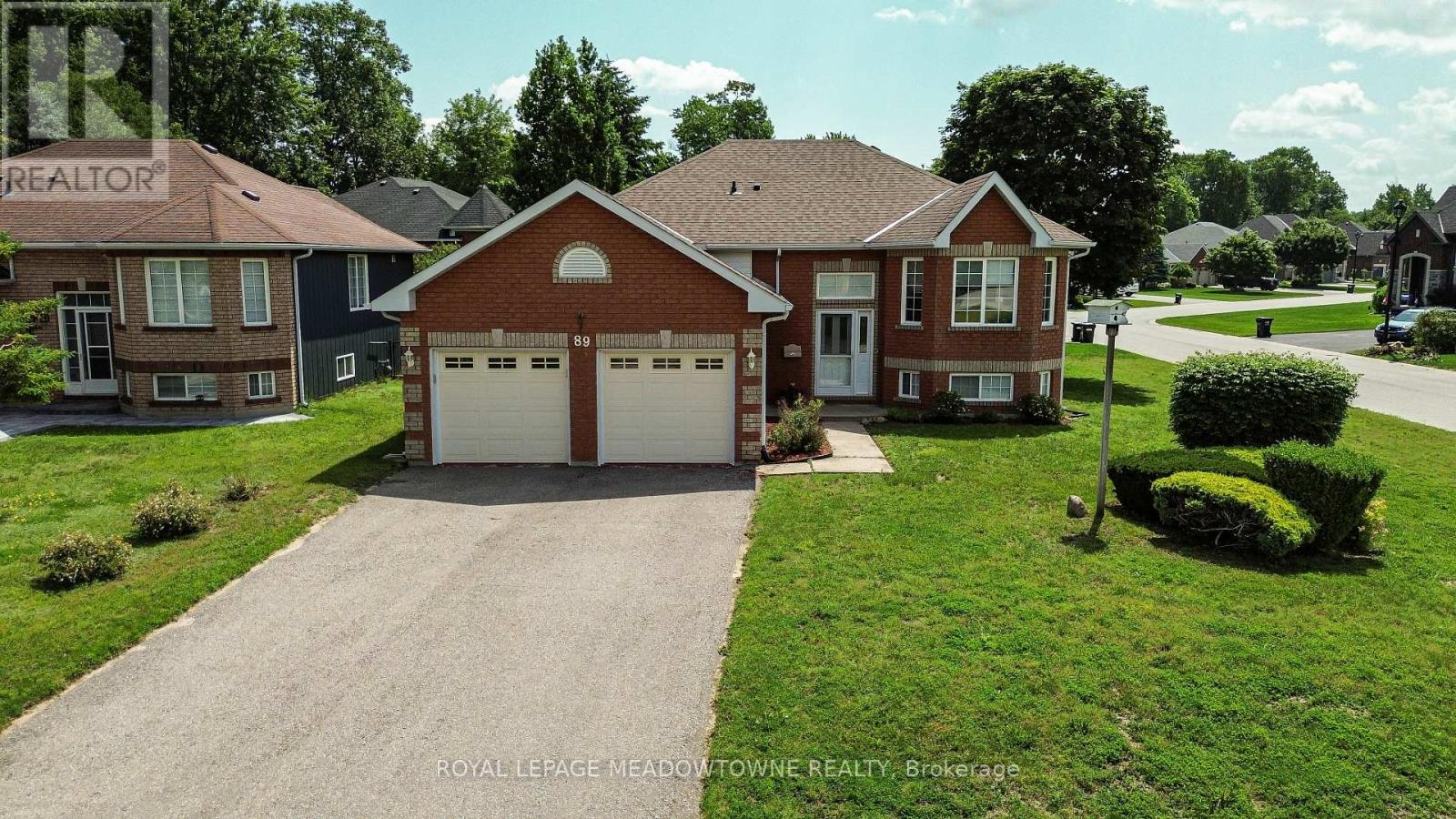 89 ROYAL BEECH DRIVE - 2
