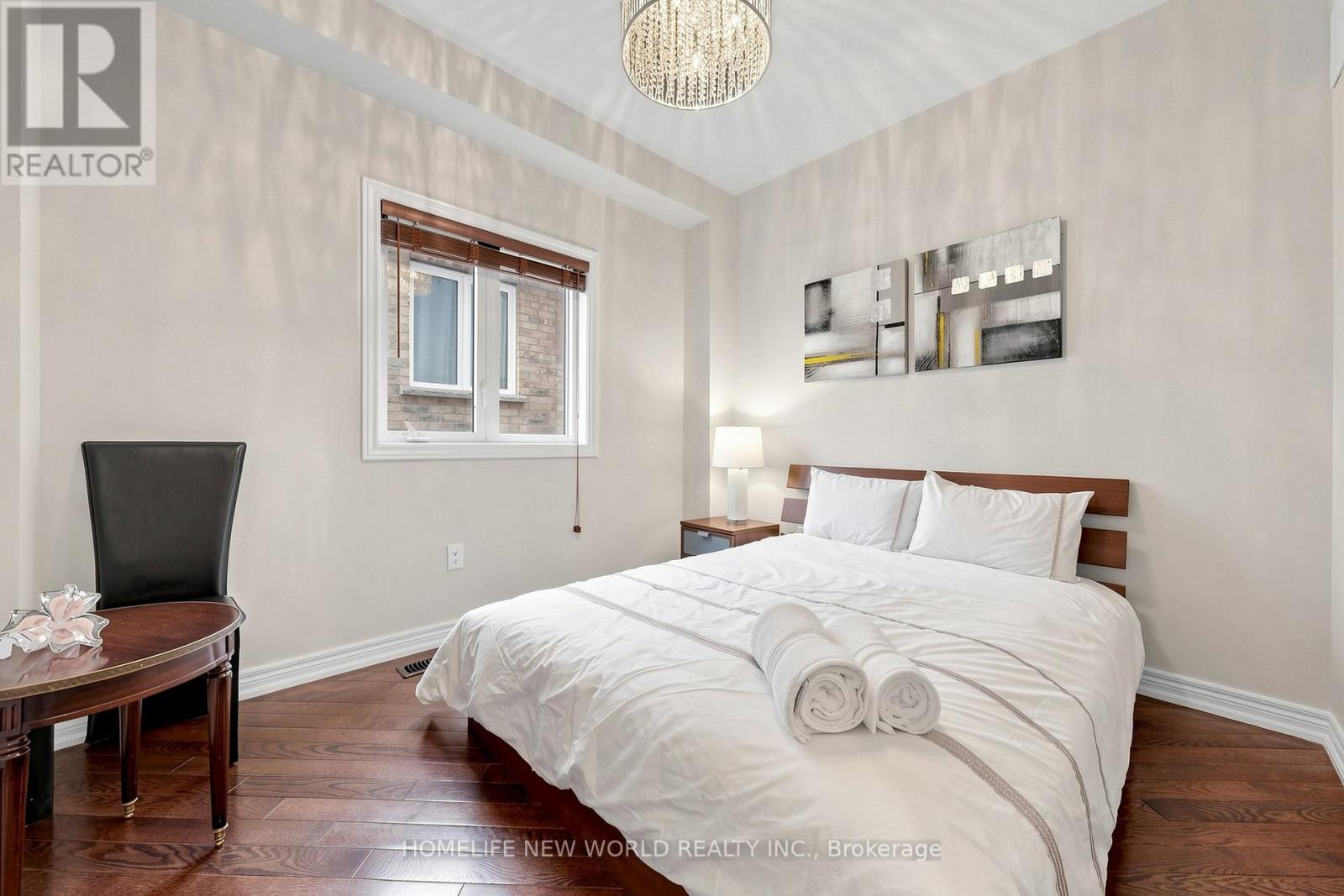 208 HUNTING RIDGES DRIVE - 23