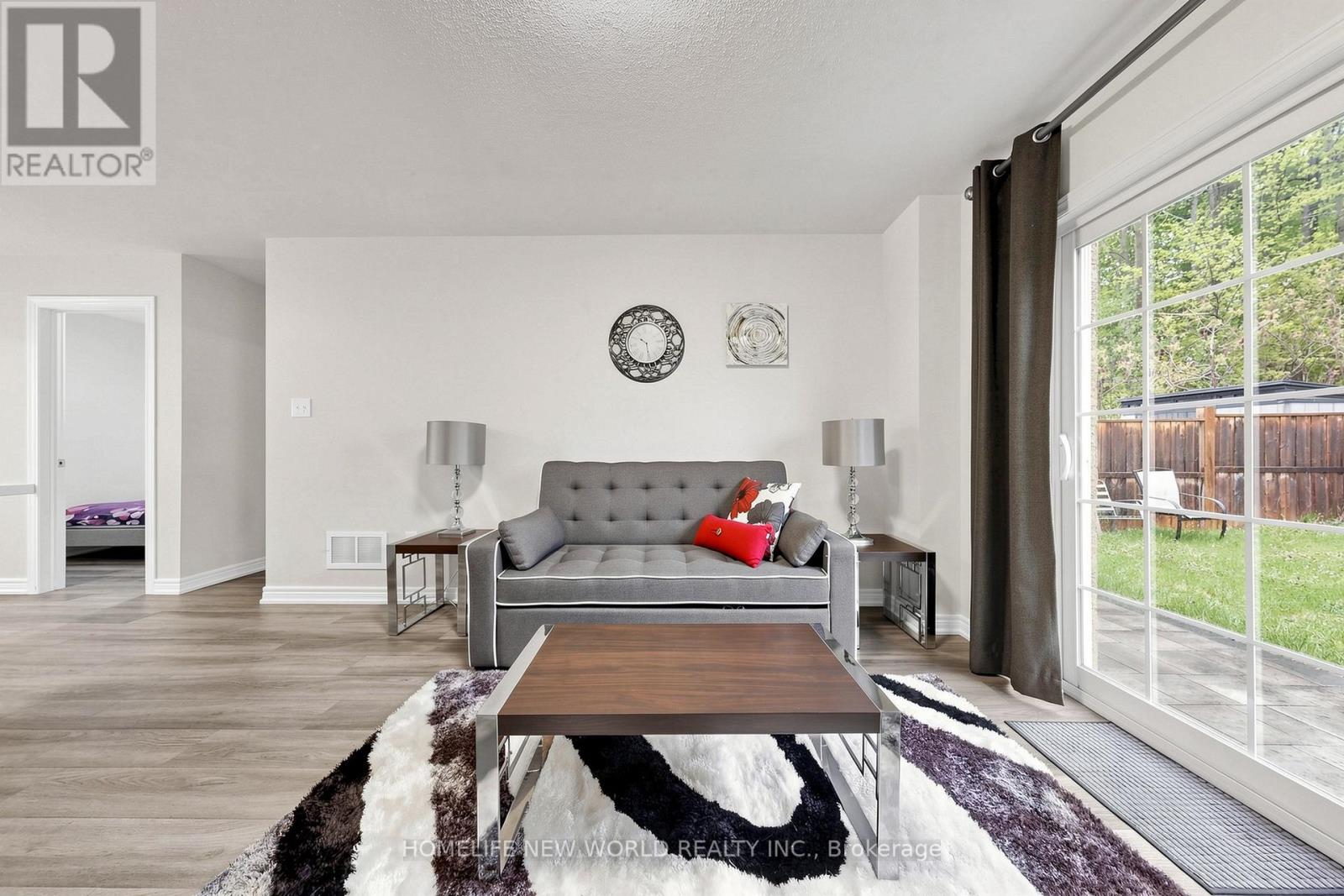 208 HUNTING RIDGES DRIVE - 25
