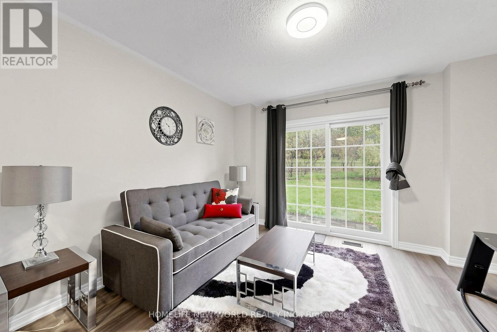 208 HUNTING RIDGES DRIVE - 24