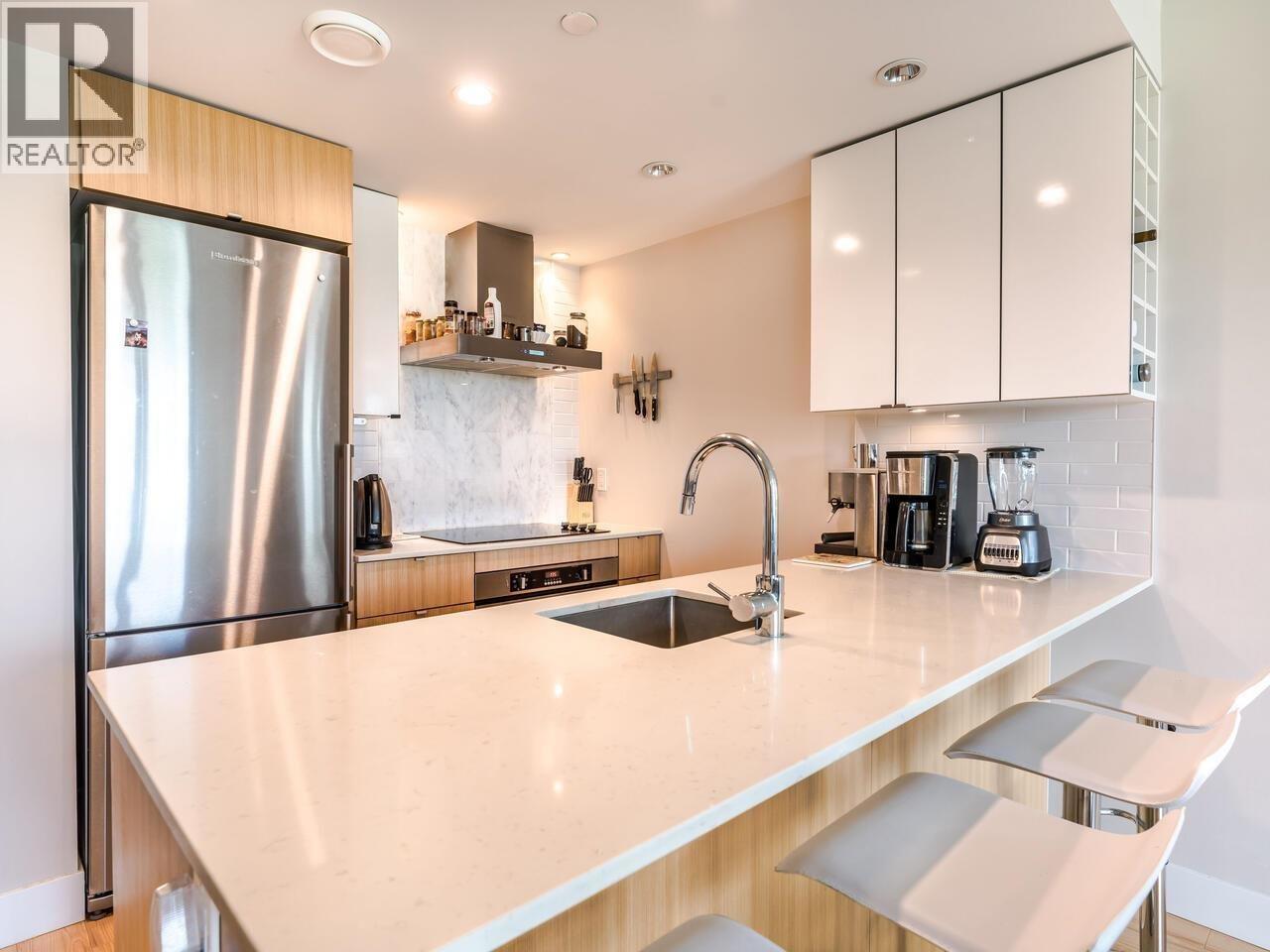 701 159 W 2ND AVENUE, Vancouver