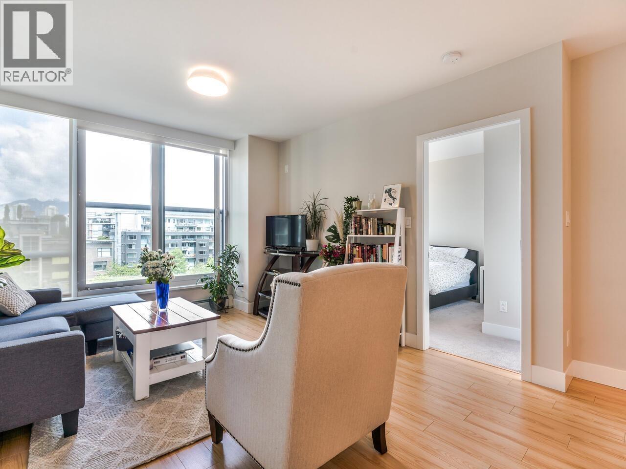 701 159 W 2ND AVENUE, Vancouver