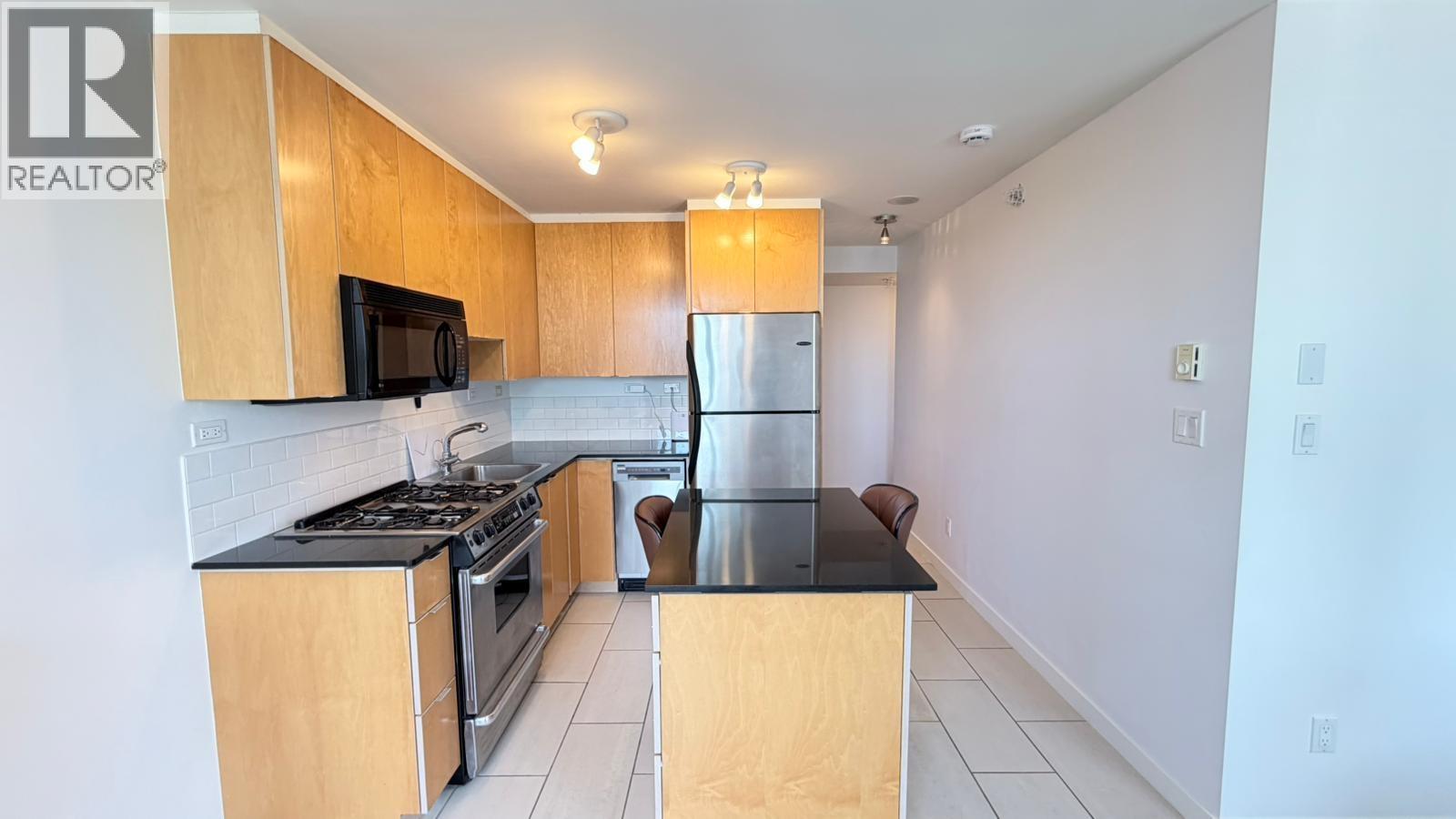 904 989 BEATTY STREET, Vancouver