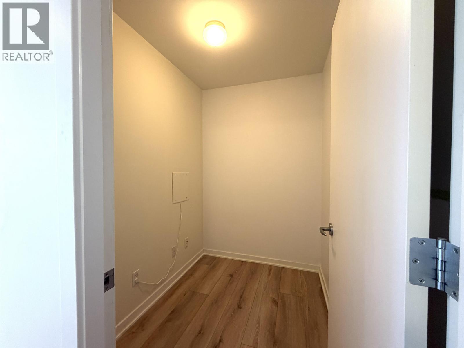 904 989 BEATTY STREET, Vancouver