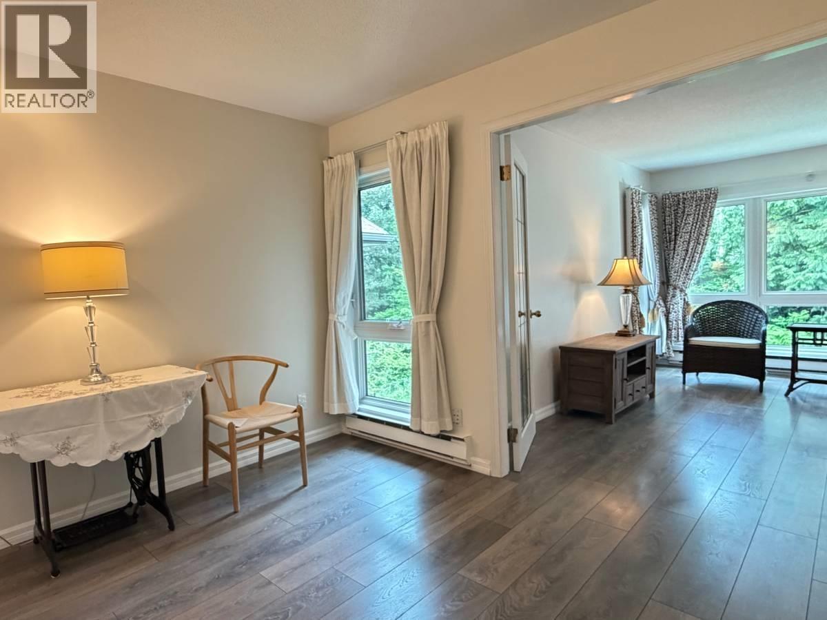 402 2970 LINWOOD STREET, Burnaby