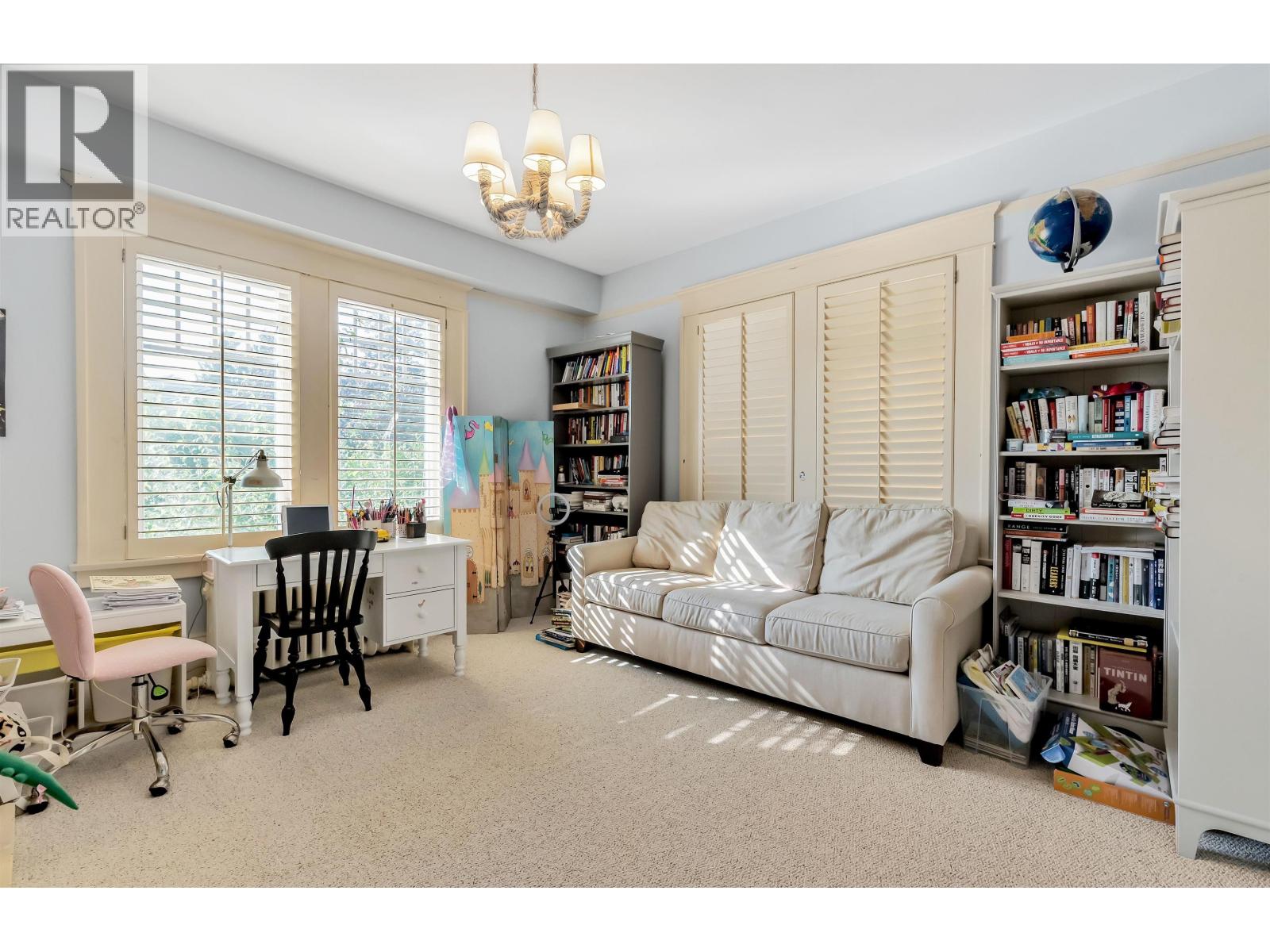 1670 W 49TH AVENUE, Vancouver