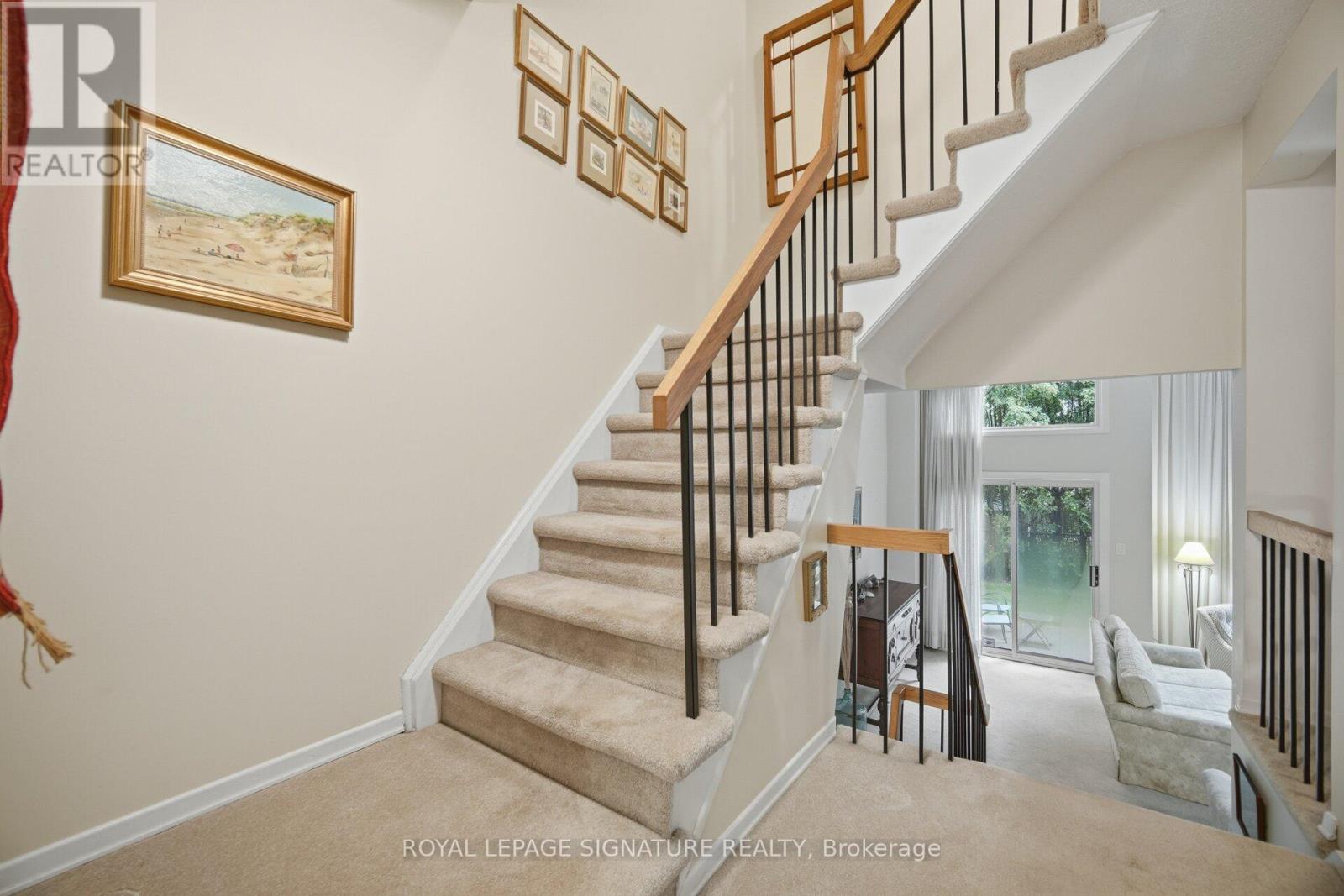 #42 4230 FIELDGATE DRIVE - 21