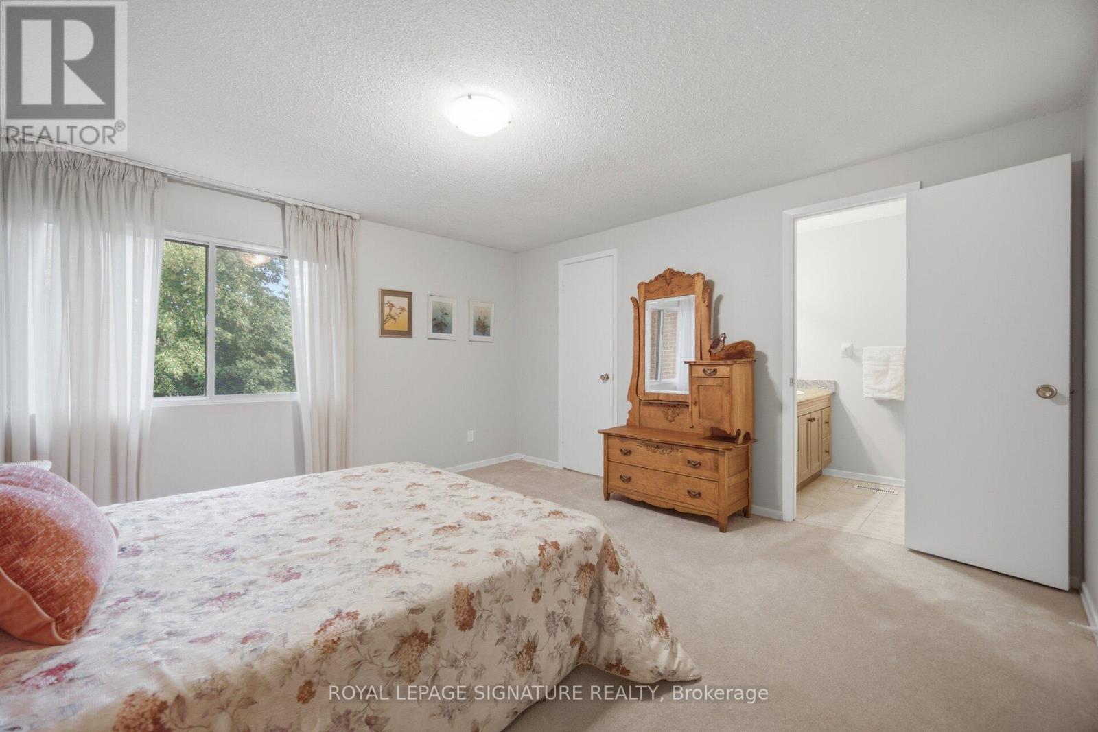 #42 4230 FIELDGATE DRIVE - 24