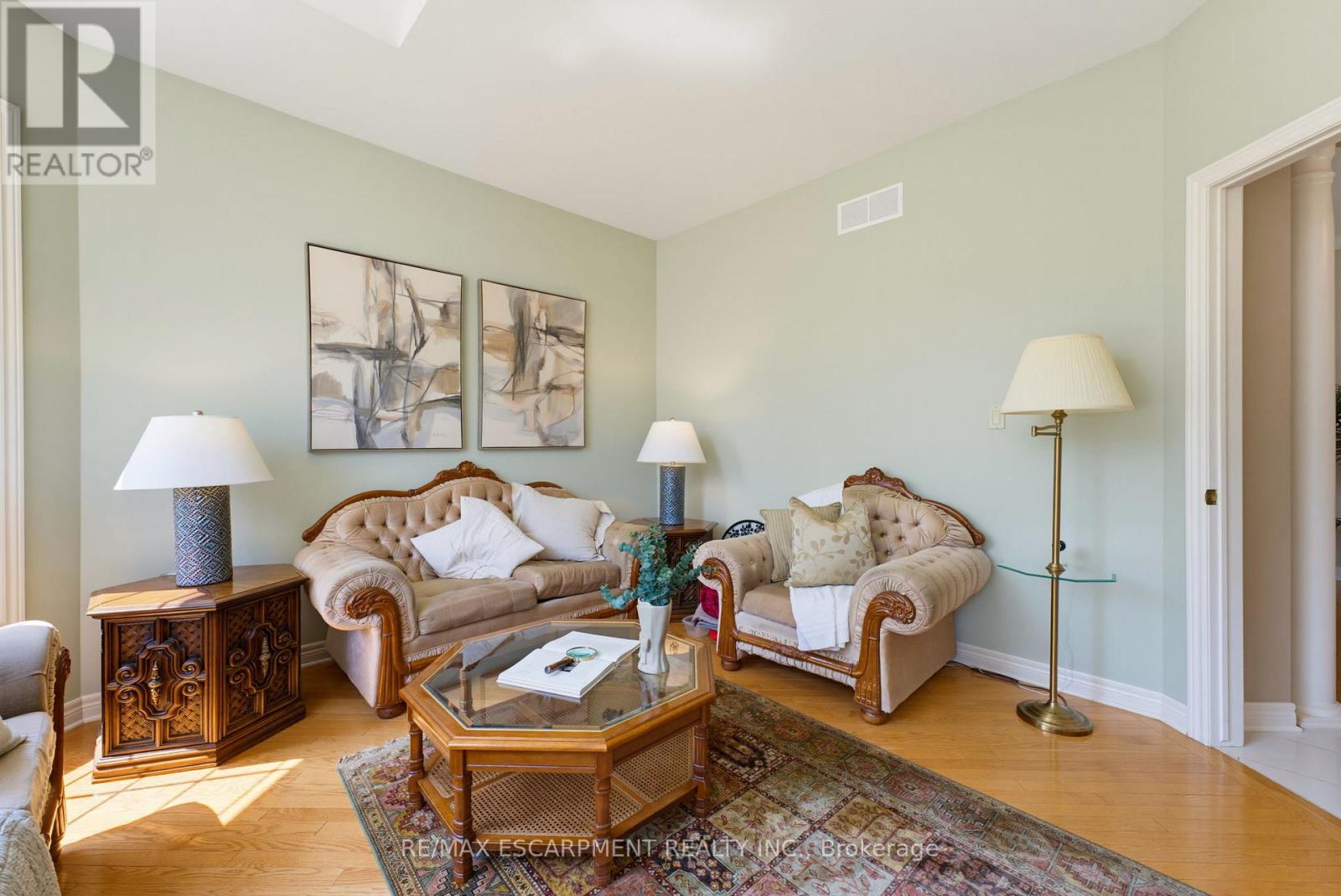 4188 VICTORIA AVENUE - 13