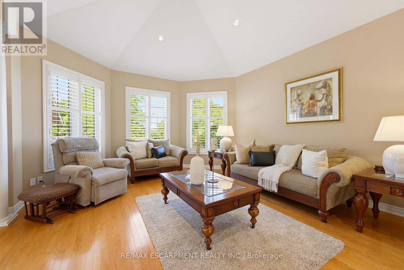 4188 VICTORIA AVENUE - 16