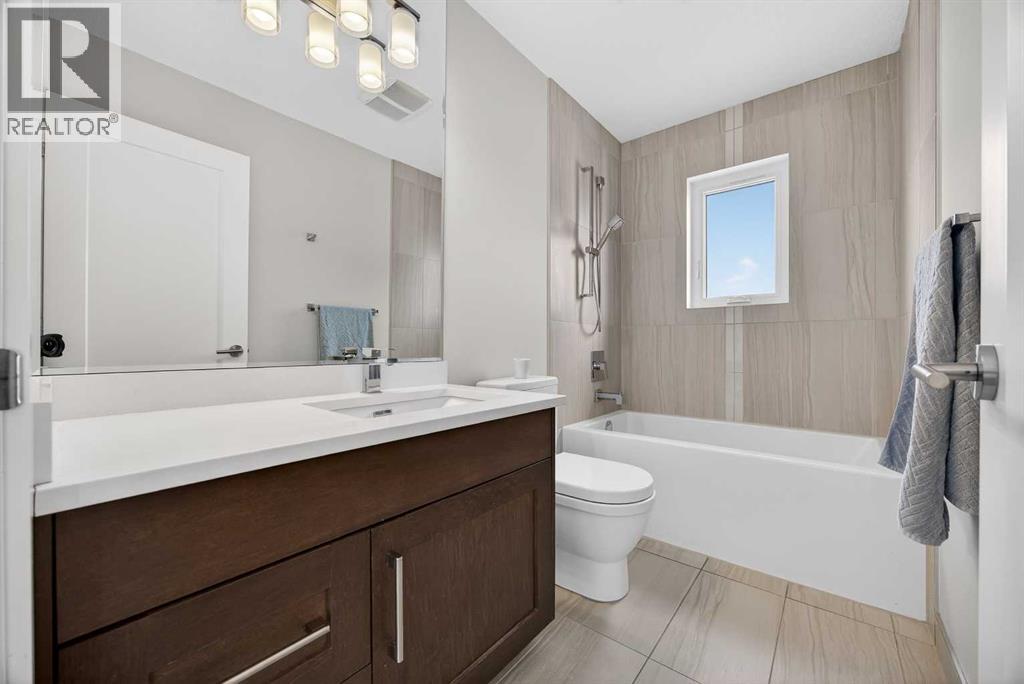 1410 21 Avenue NW - 34