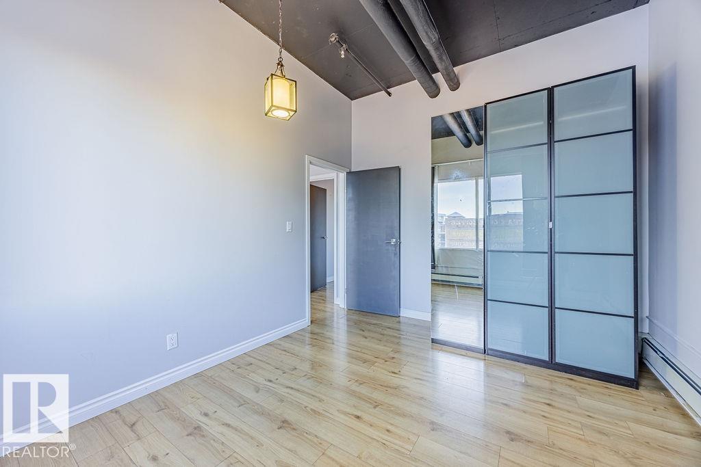 #303 10179 105 ST NW - 19