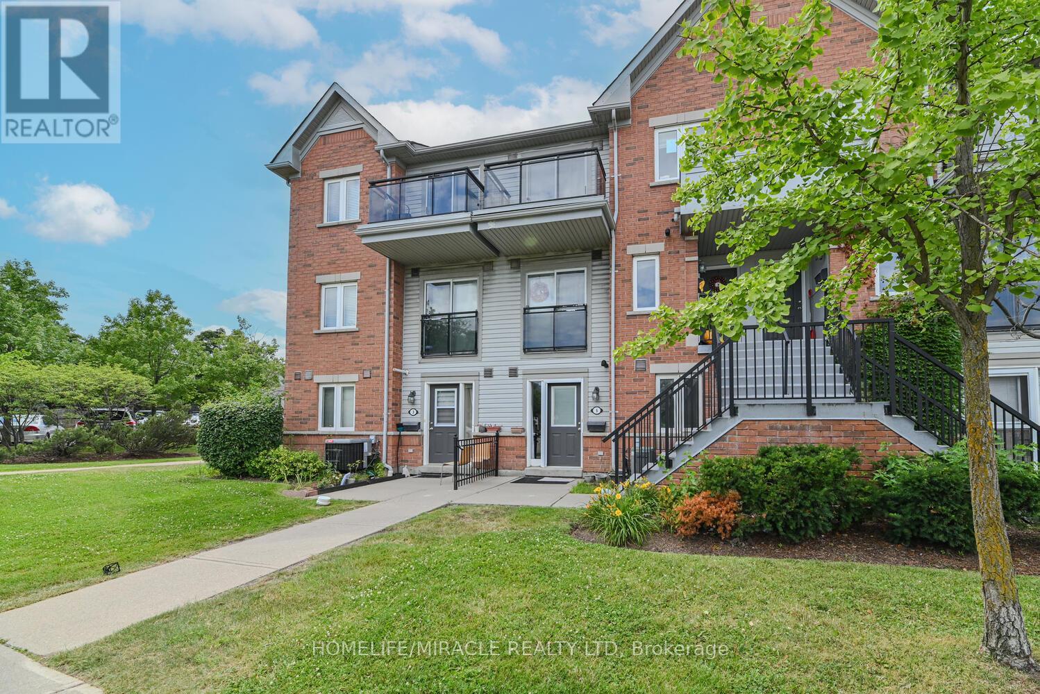 #5 4620 GUILDWOOD WAY - 2