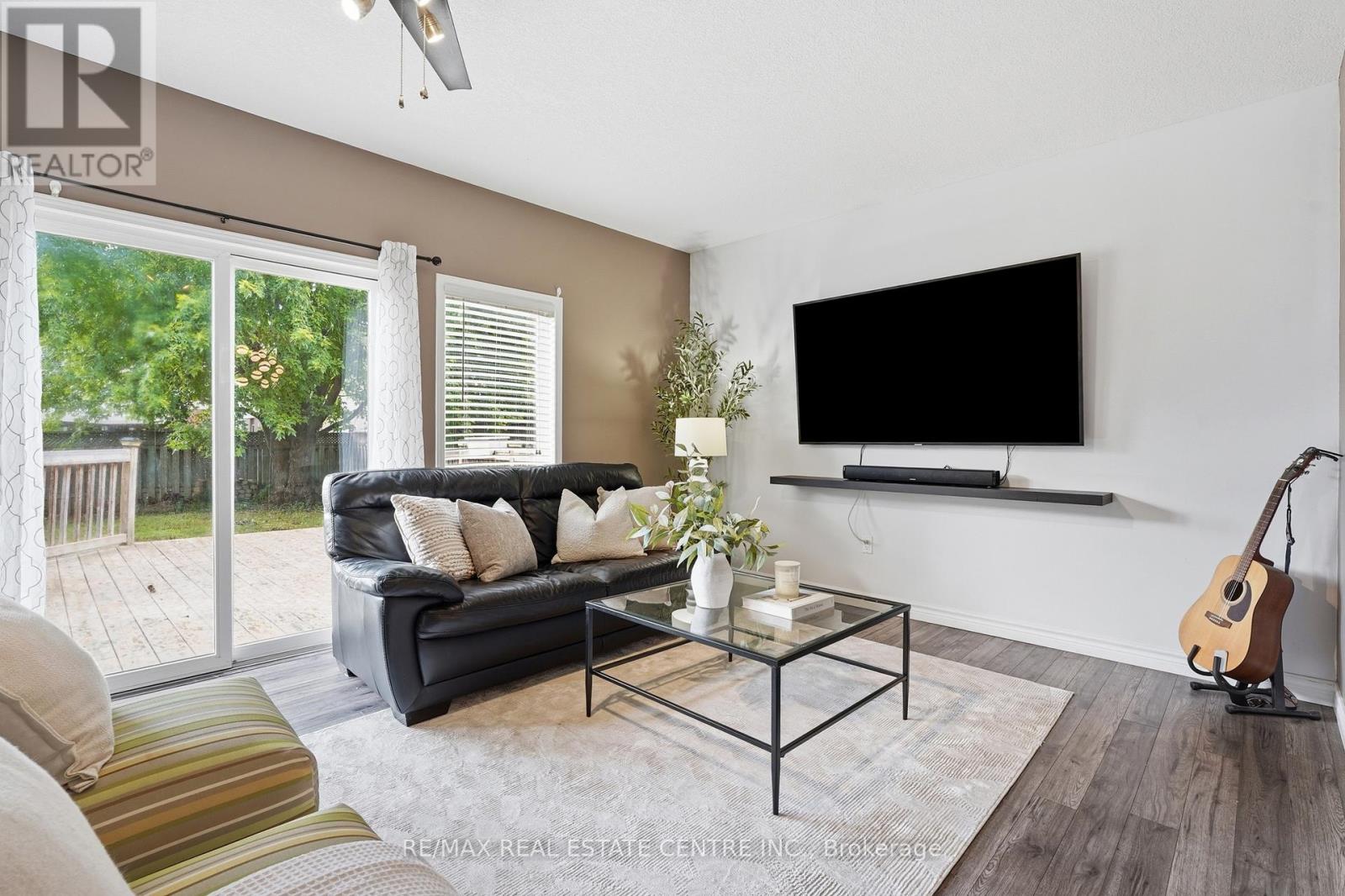 128 HOUGHTON STREET - Image 11