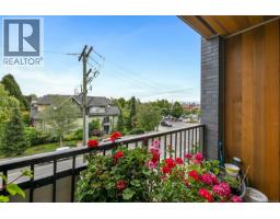 301 1588 North Dairy Rd, Saanich, BC V8T0E1 Photo 9