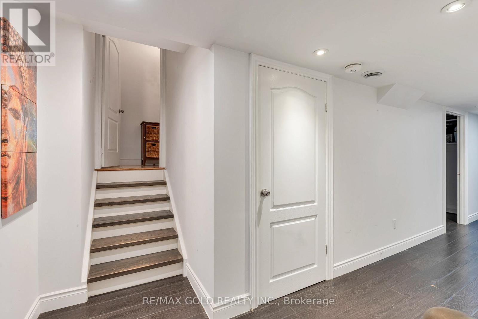 7 ROYAL LINKS CIRCLE - Image 35