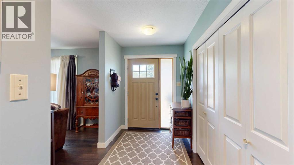 4901 52 Street — photo 13