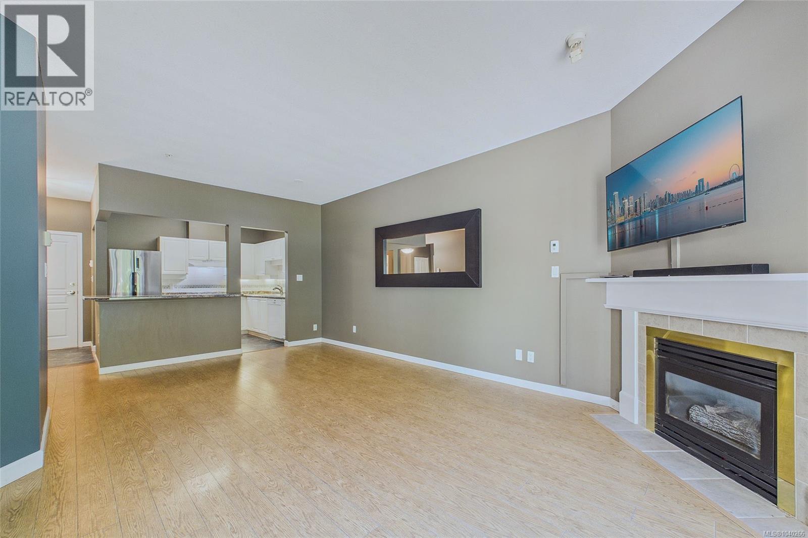 #101 5650 Edgewater Lane - 13
