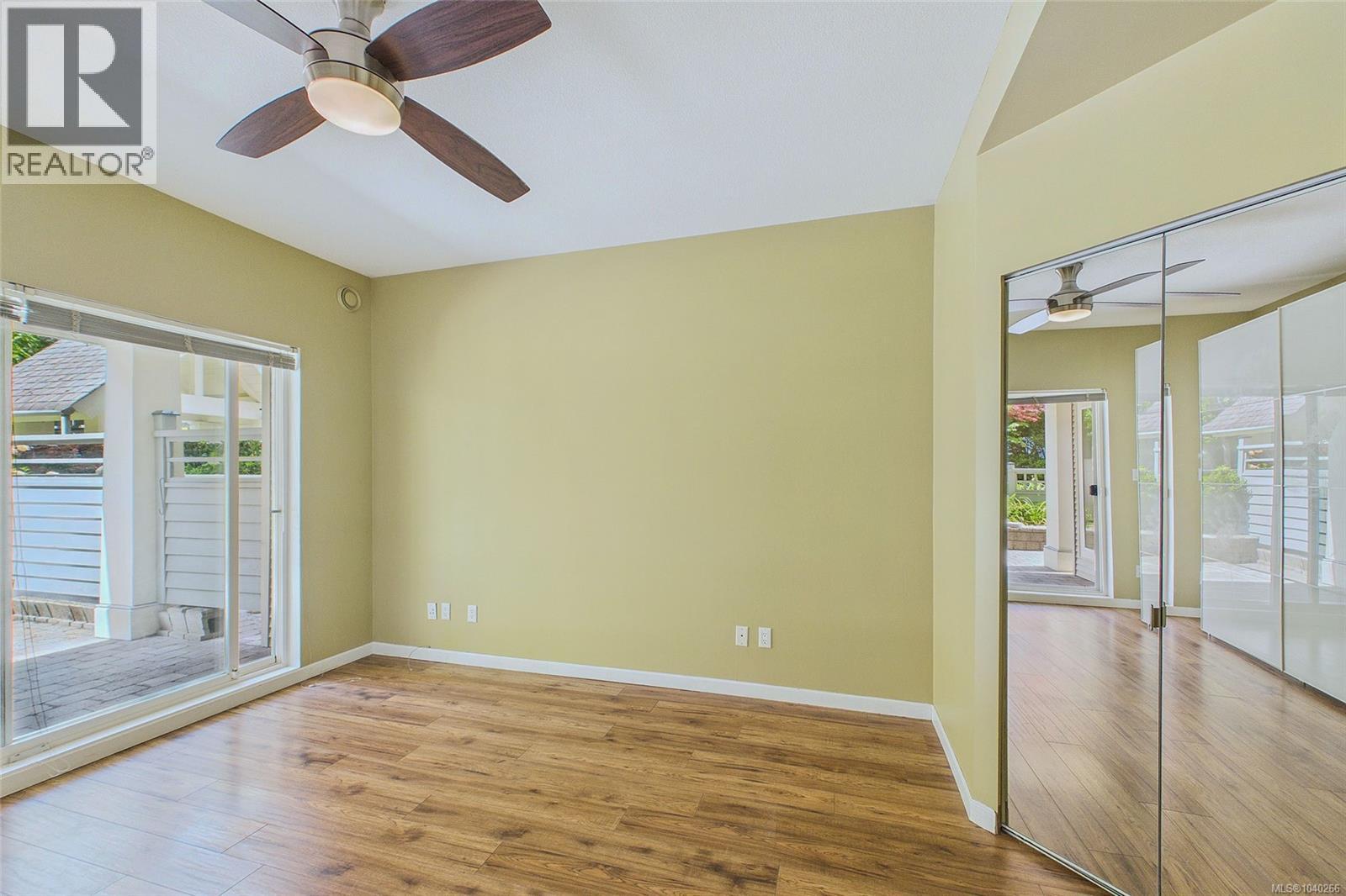 #101 5650 Edgewater Lane - Image 16