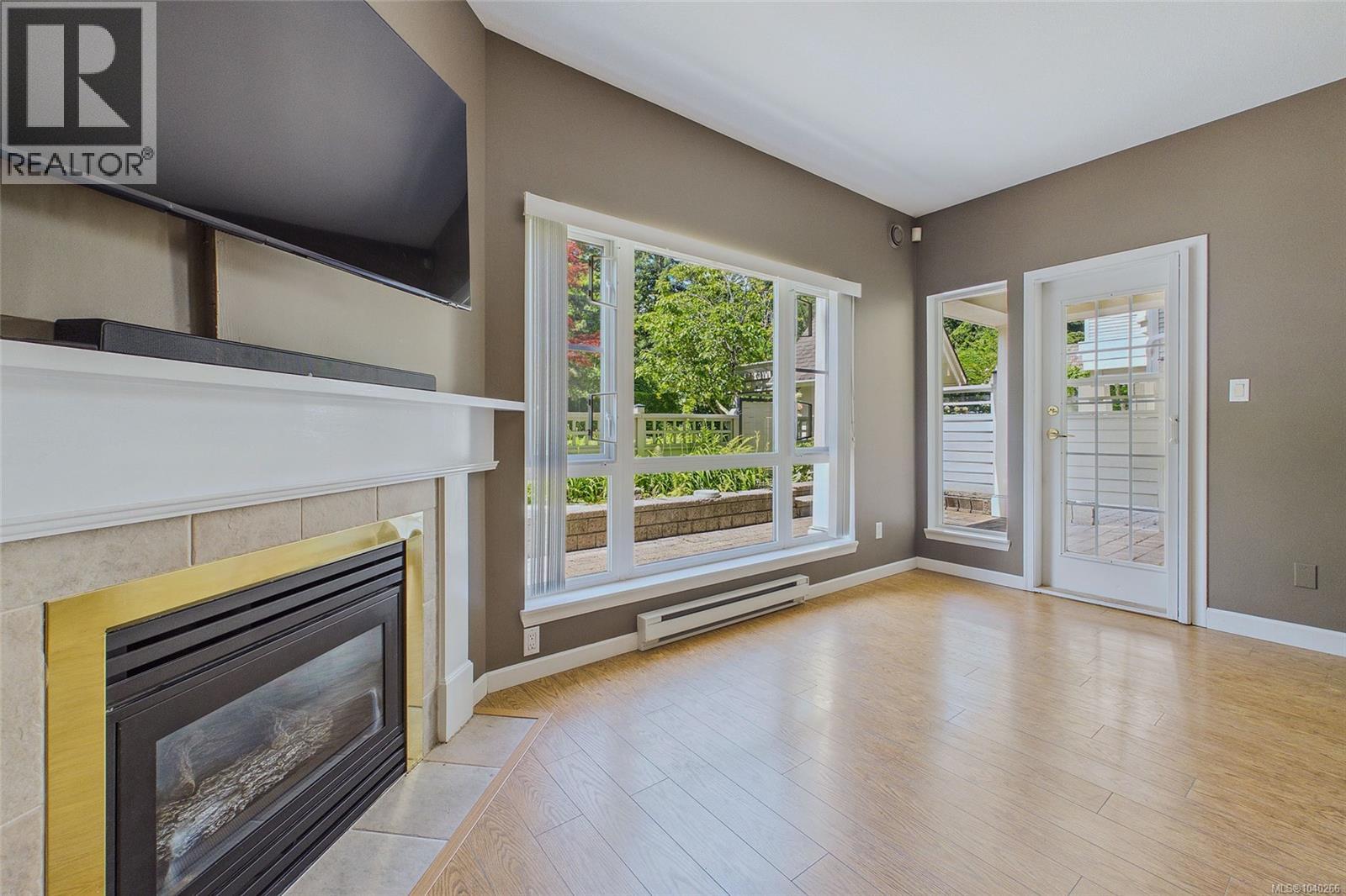 #101 5650 Edgewater Lane - Image 11