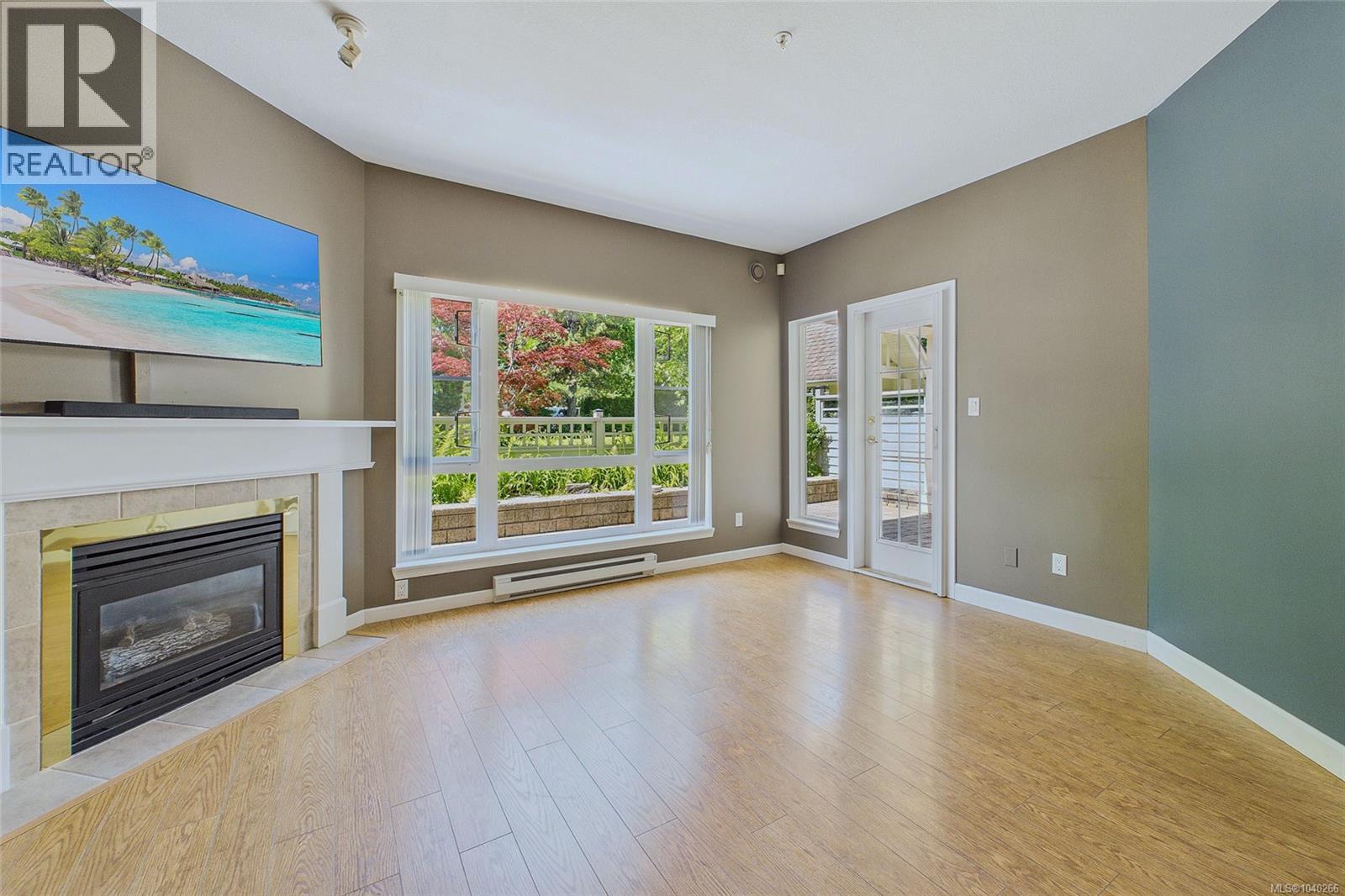 #101 5650 Edgewater Lane - 14