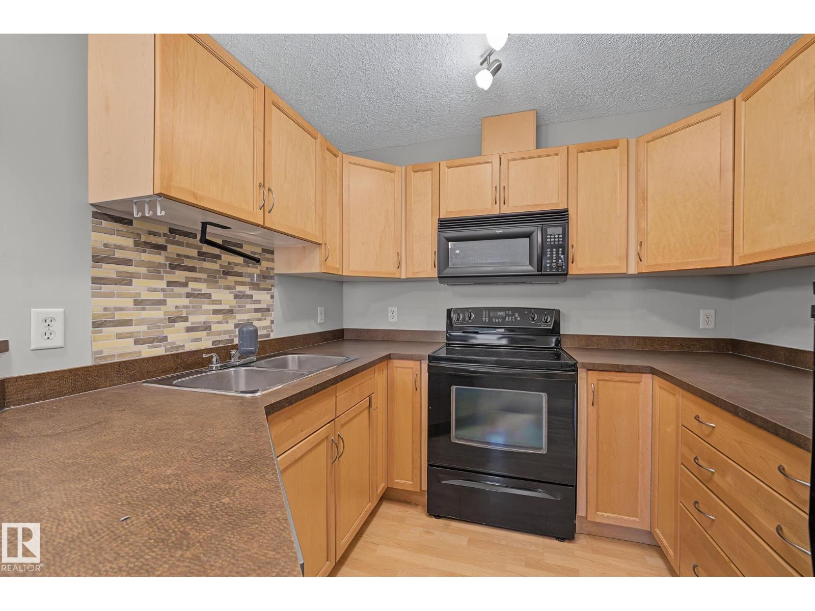 #102 646 MCALLISTER LO SW SW - 11